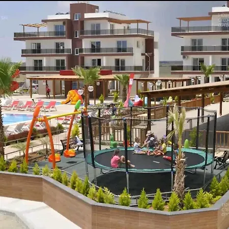 Royal Sun Sitesi Apartamento *